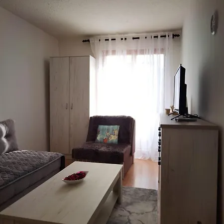 Apartment Slatki Stancic Na Kosevu *